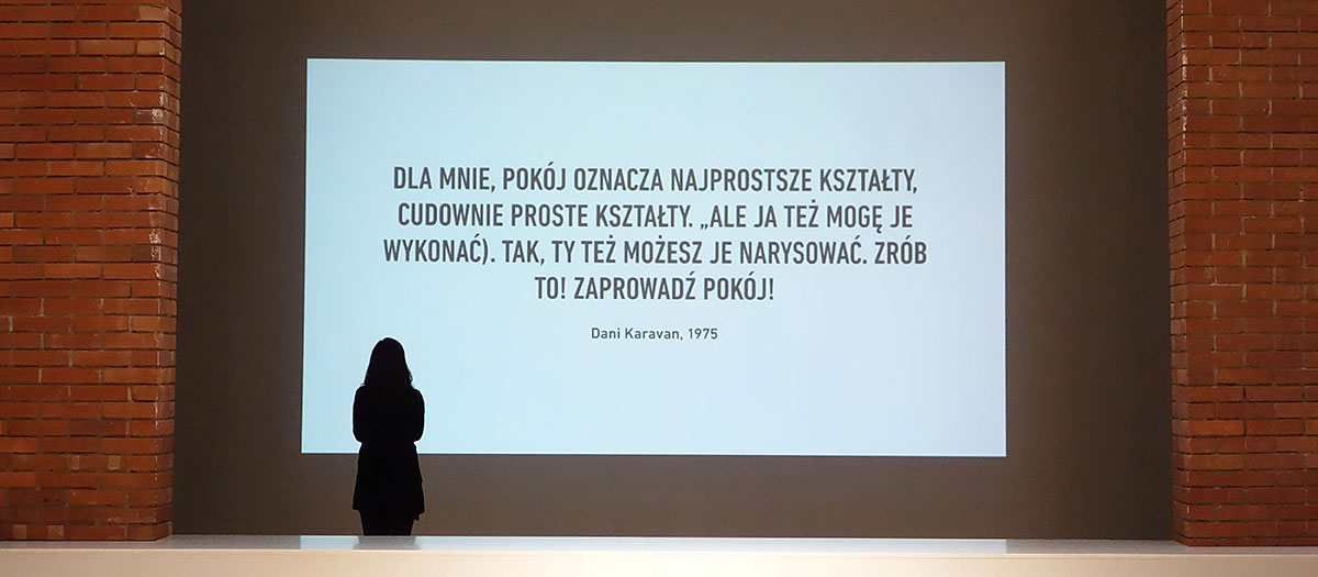 „Drzewa oliwne powinny być naszymi granicami” – Dani Karavan, rzeźbiarz dialogu, w Centrum Rzeźby Polskiej w Orońsku