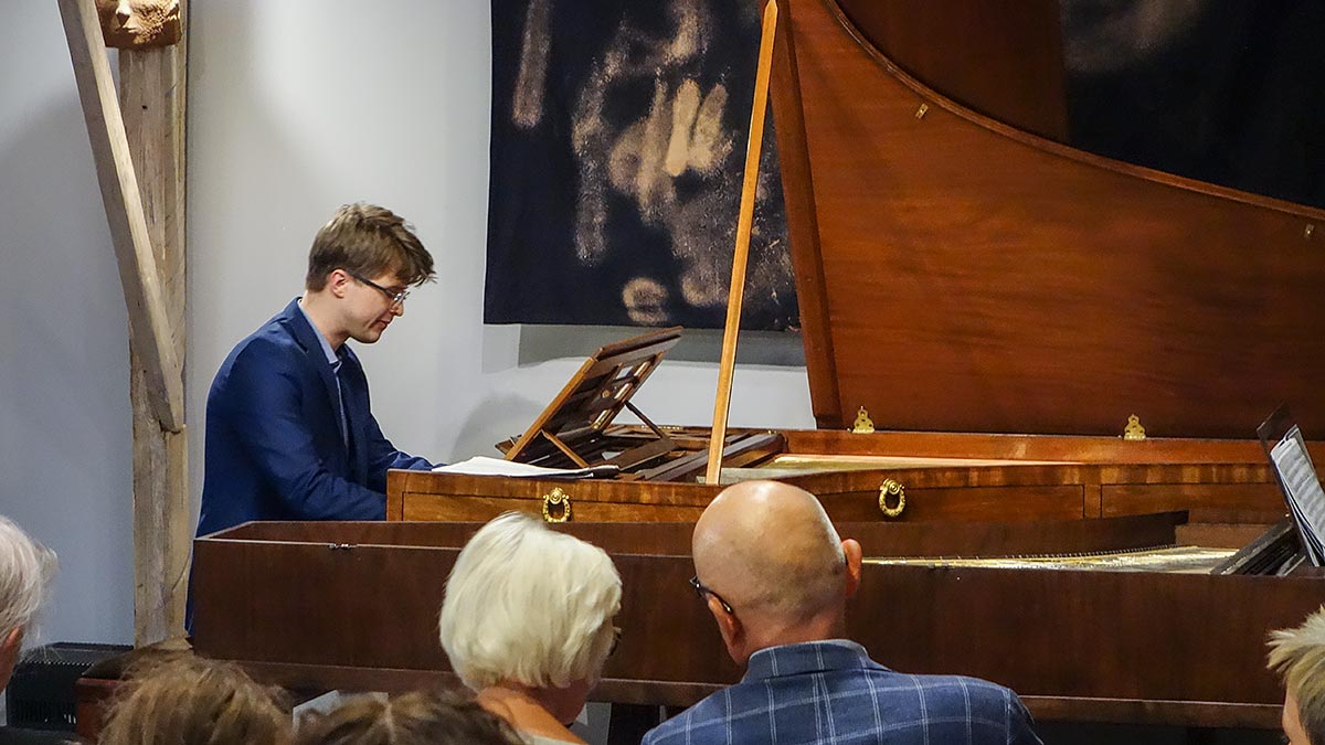 „Filharmonia we wsi Słupno”. Recital Tomasza Rittera