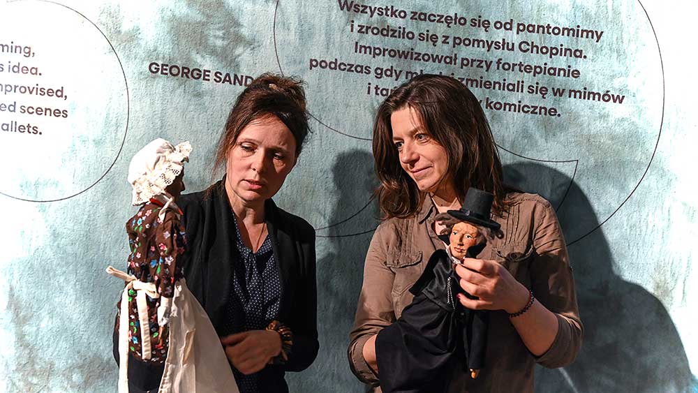 „Teatr zapięty na ostatni guzik”. Lalki teatralne z Nohant w Żelazowej Woli