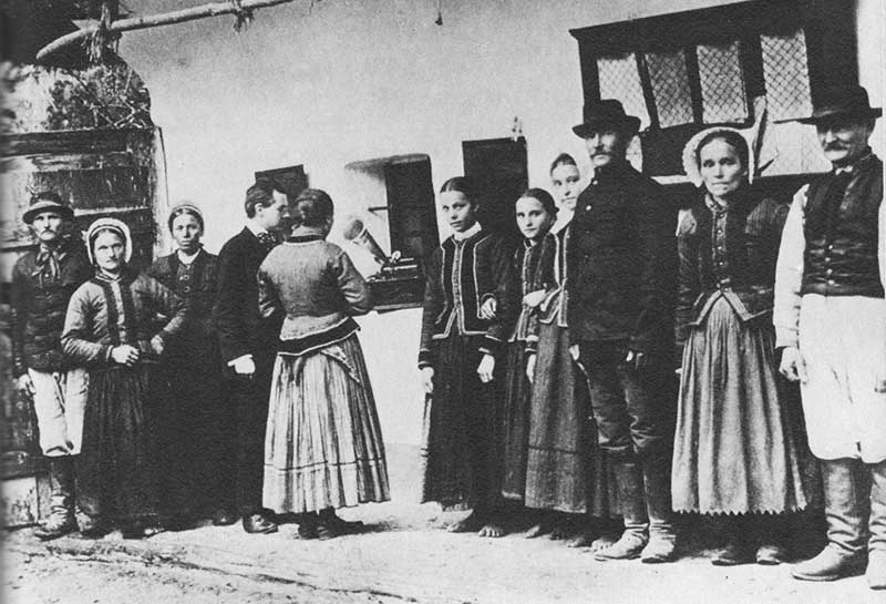 miniprzewodnik po stylach i technikach muzyki XX i XXI wieku, Folkloryzm