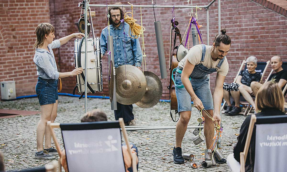 Współczesna sztuka nie powstaje z myślą o koneserach. Rozmowa z Jerzym Kornowiczem