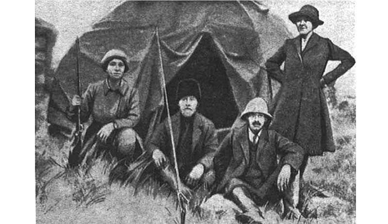 Fotografia członków syberyjskiej wyprawy w 1914 r. - My Siberian Year - Maria Czaplicka